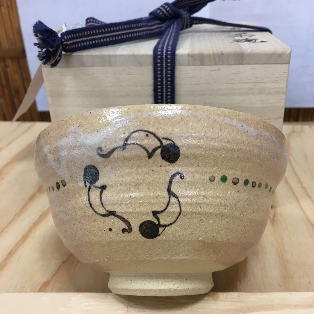 茶道具 茶碗  干支茶碗 大倉貞義 共箱　造 AB5C Amazon.co.jp: 茶道具 茶碗 干支茶碗 大倉貞義 造 AB5C : ホーム